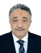 د. ابراهيم مومن اخصائي في باطنية
