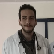 د. عمر عادل اخصائي في دماغ واعصاب