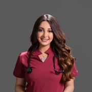 د. دينا يونس دودين اخصائي في طب عام