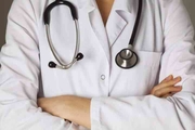 د. زراري نعيمة اخصائي في طب عام