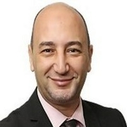 د. محمد ممدوح حفظى عبدالحميد اخصائي في باطنية