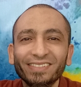 د. محمد محمود اخصائي في سمع ونطق