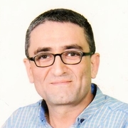 د. حسن خنسه اخصائي في باطنية