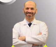 الدكتور محمد القطب اخصائي في باطنية