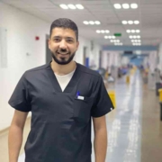 طاقم الطبي