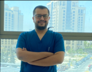 طاقم الطبي