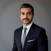 طاقم الطبي