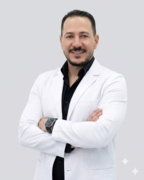 د. محمد خيري اخصائي في ماجستير تغذية علاجية