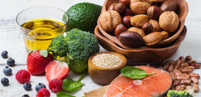 في الغذاء والجسم Triglyceride الدهون الثلاثية الطبي
